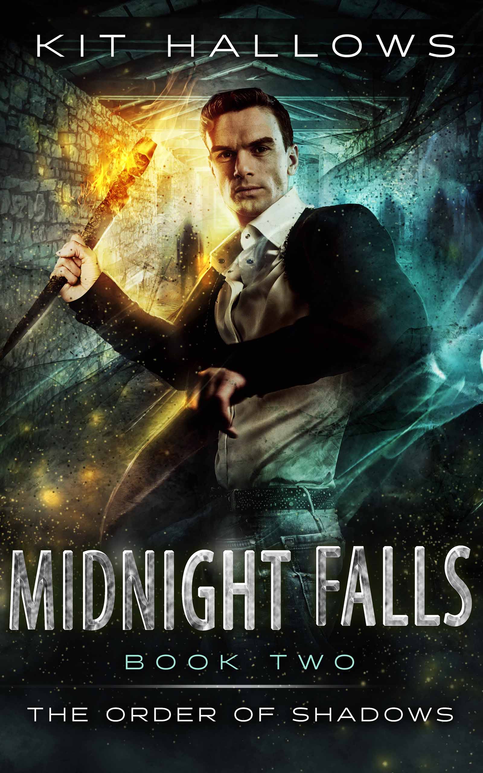 The book cover of Midnight Falls by Kit Hallows